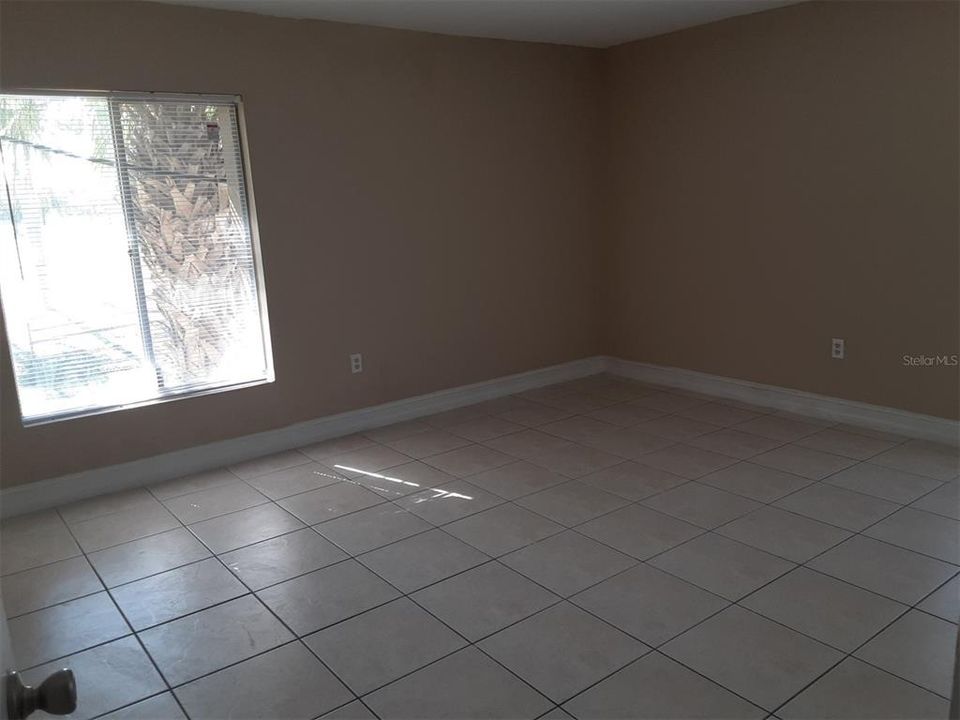 For Rent: $1,245 (2 beds, 2 baths, 920 Square Feet)