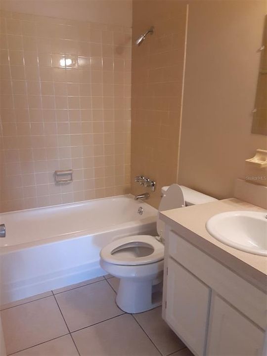 For Rent: $1,245 (2 beds, 2 baths, 920 Square Feet)
