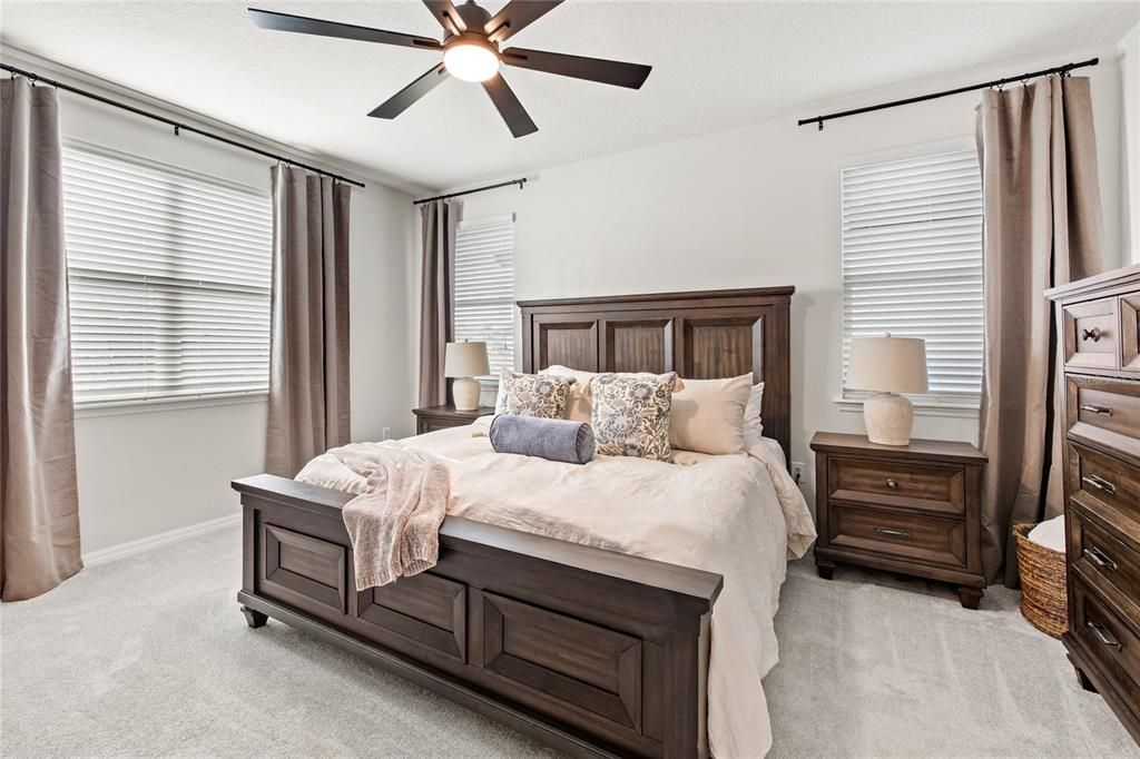For Sale: $499,000 (3 beds, 2 baths, 2069 Square Feet)
