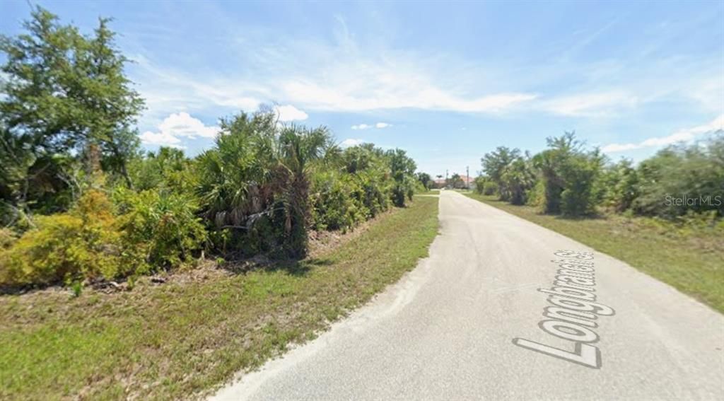 Active With Contract: $17,000 (0.25 acres)