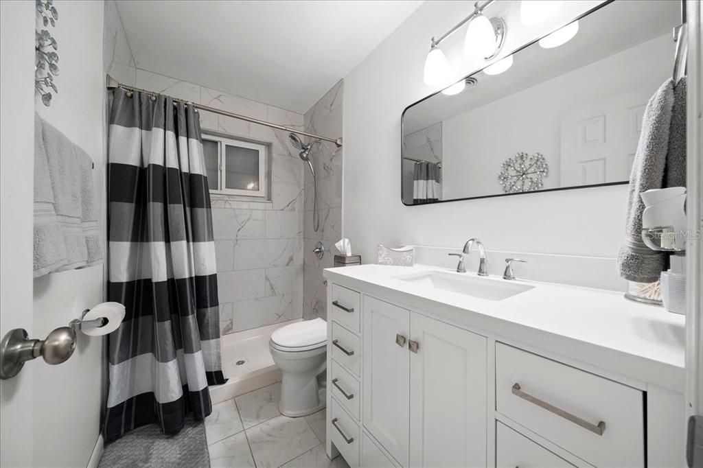 Activo con contrato: $309,500 (3 camas, 2 baños, 1512 Pies cuadrados)