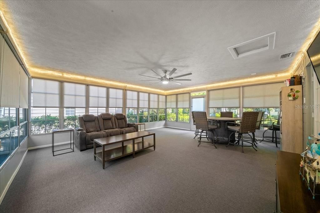 Activo con contrato: $309,500 (3 camas, 2 baños, 1512 Pies cuadrados)