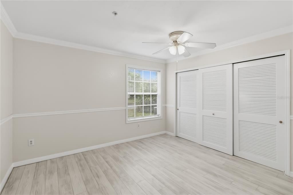 Activo con contrato: $230,000 (3 camas, 2 baños, 1151 Pies cuadrados)