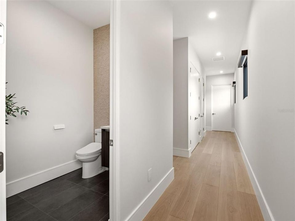 For Sale: $4,350,000 (5 beds, 5 baths, 5487 Square Feet)