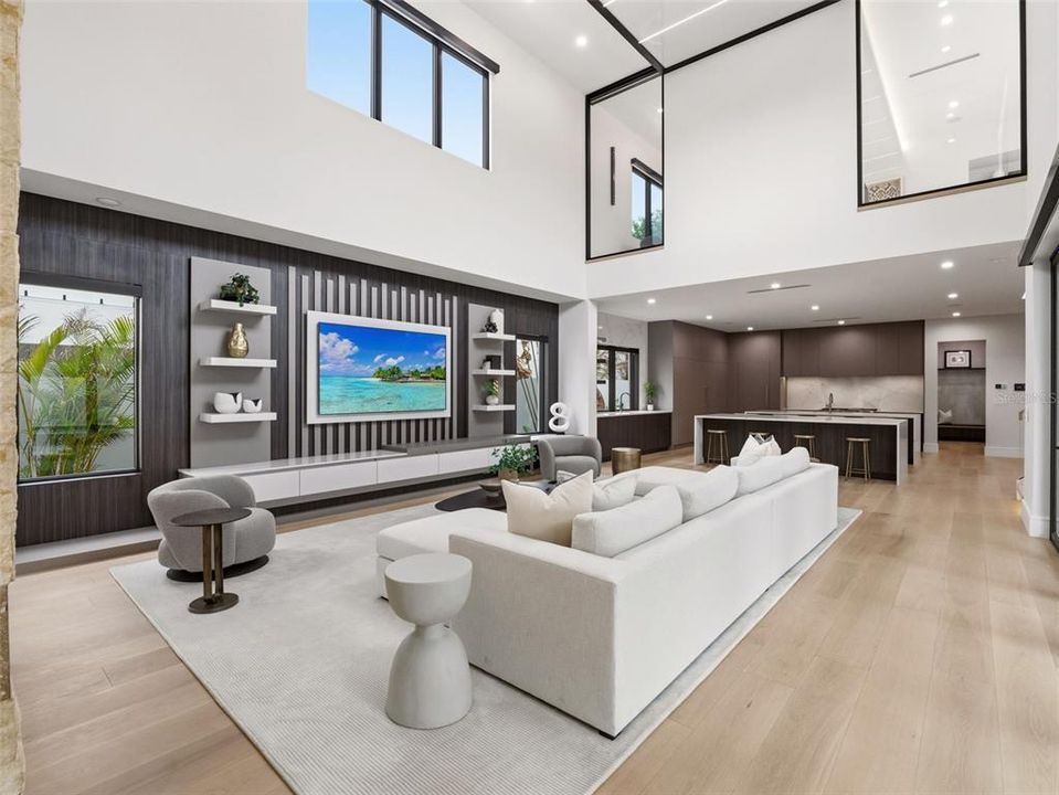 For Sale: $4,350,000 (5 beds, 5 baths, 5487 Square Feet)