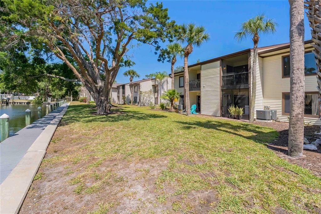 For Sale: $274,900 (3 beds, 2 baths, 1210 Square Feet)