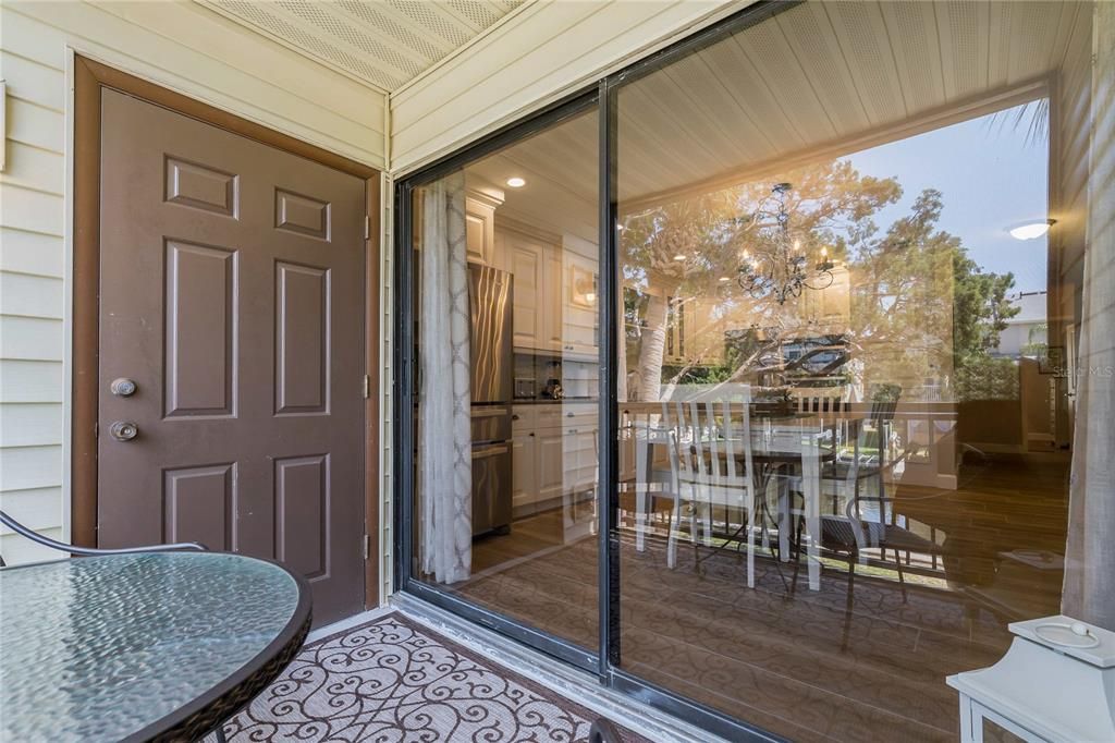 For Sale: $274,900 (3 beds, 2 baths, 1210 Square Feet)