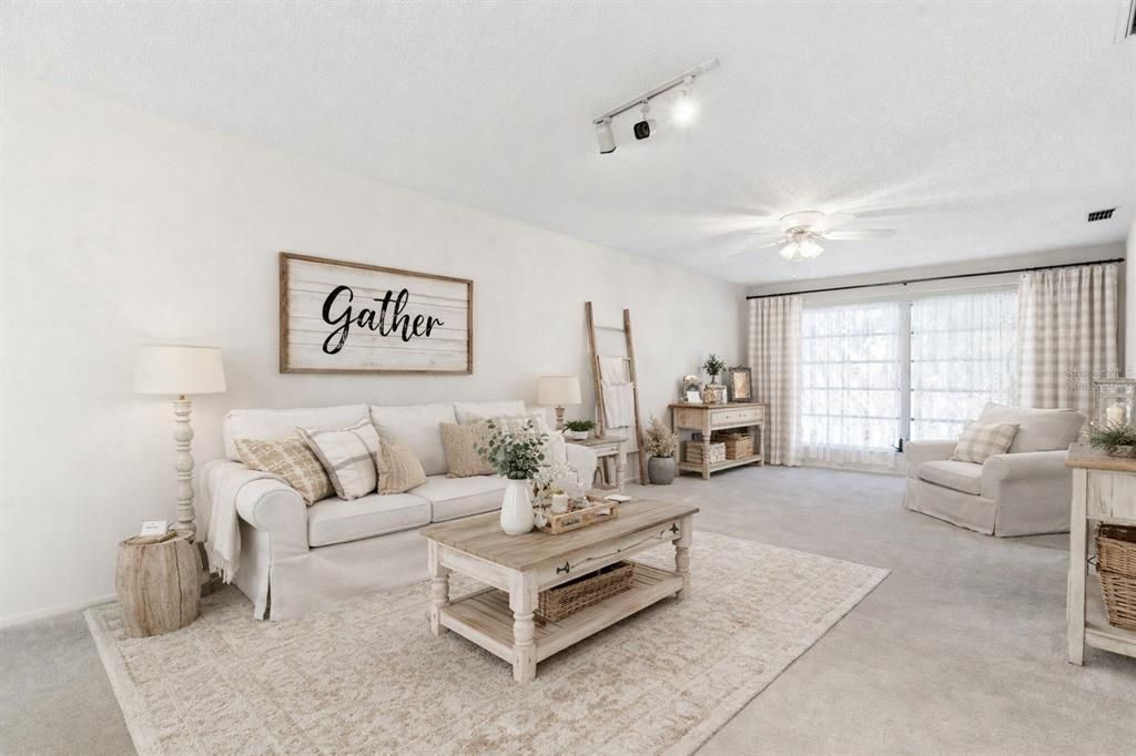 For Sale: $115,000 (2 beds, 2 baths, 1251 Square Feet)