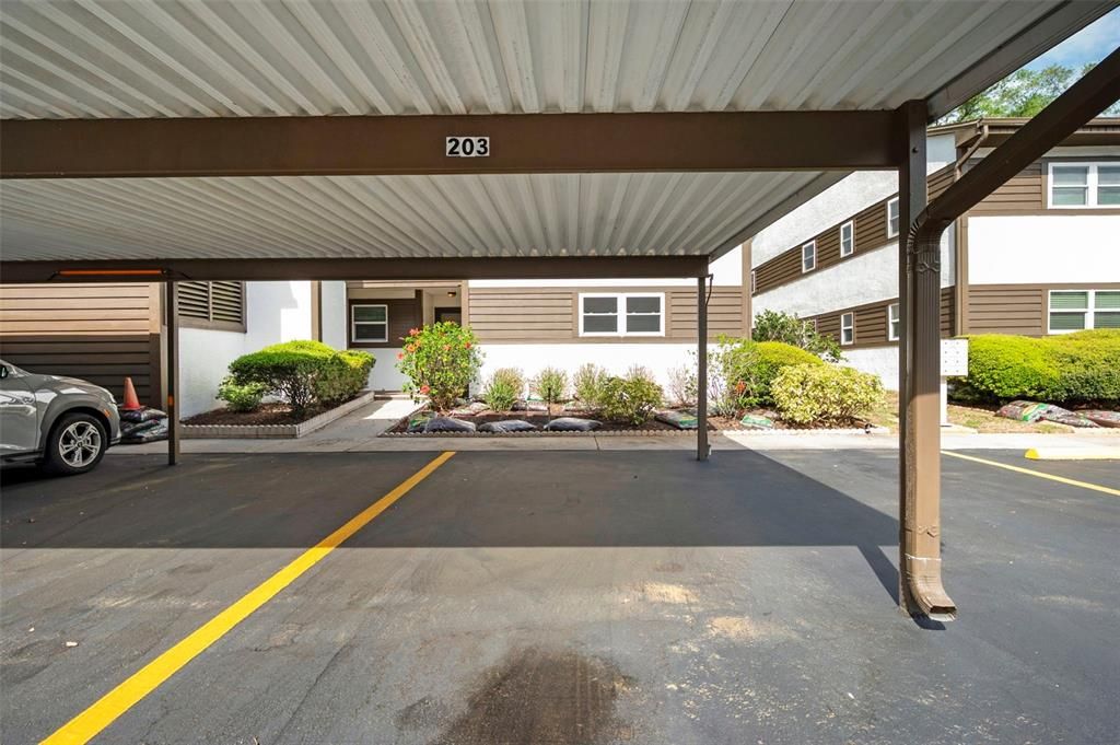 For Sale: $115,000 (2 beds, 2 baths, 1251 Square Feet)