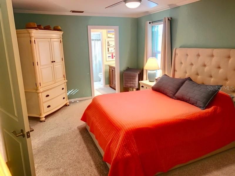 В аренду: $1,875 (2 спален, 2 ванн, 1272 Квадратных фут)