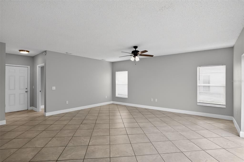 For Sale: $299,000 (4 beds, 2 baths, 2847 Square Feet)