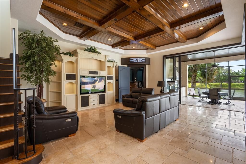 En Venta: $1,998,000 (5 camas, 5 baños, 5713 Pies cuadrados)