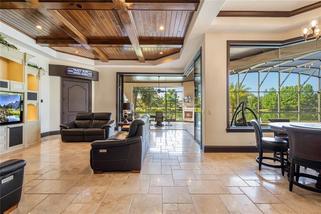 En Venta: $1,998,000 (5 camas, 5 baños, 5713 Pies cuadrados)