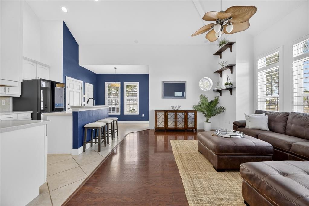 En Venta: $419,000 (3 camas, 2 baños, 2486 Pies cuadrados)