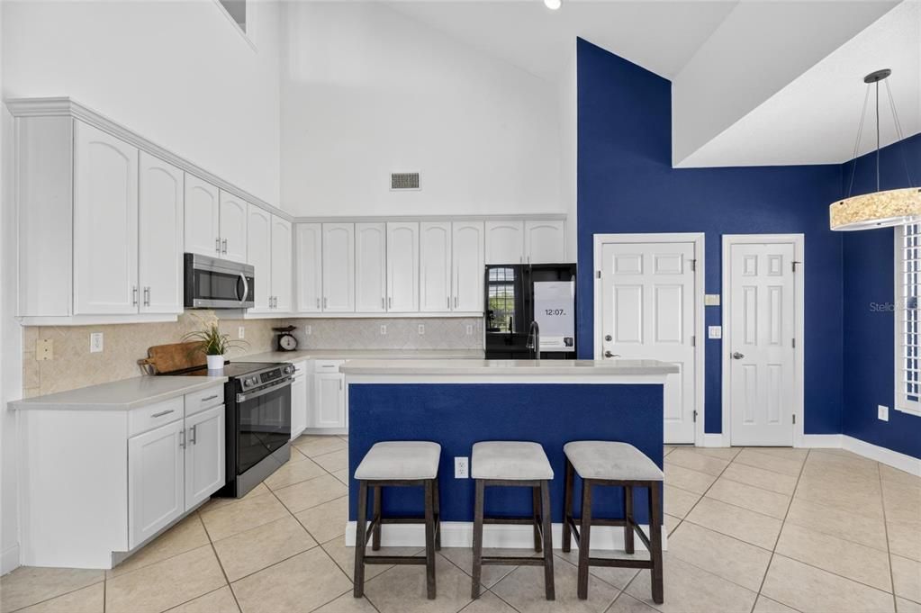 En Venta: $419,000 (3 camas, 2 baños, 2486 Pies cuadrados)