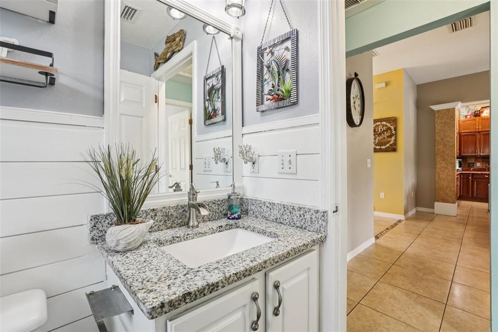 Activo con contrato: $630,000 (3 camas, 2 baños, 2177 Pies cuadrados)