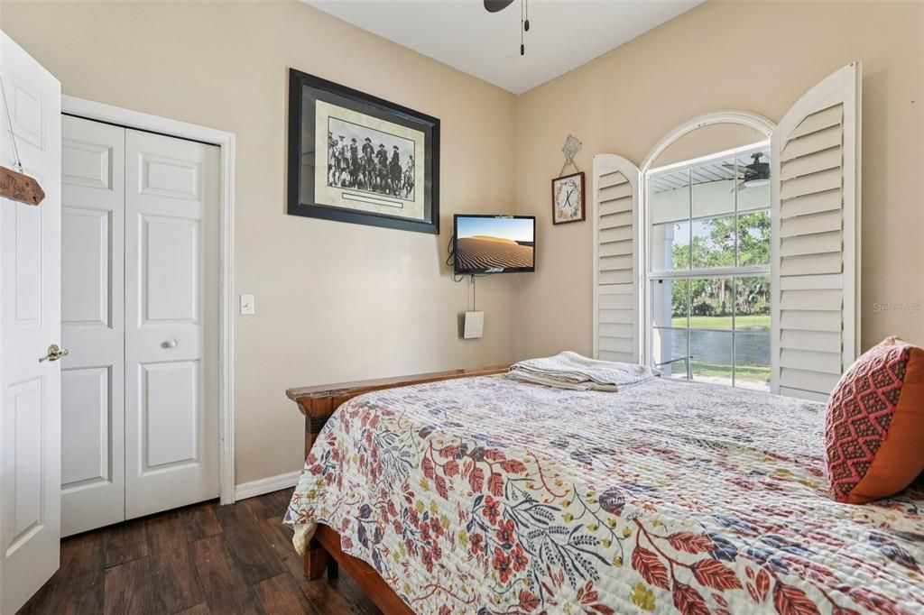 Activo con contrato: $630,000 (3 camas, 2 baños, 2177 Pies cuadrados)