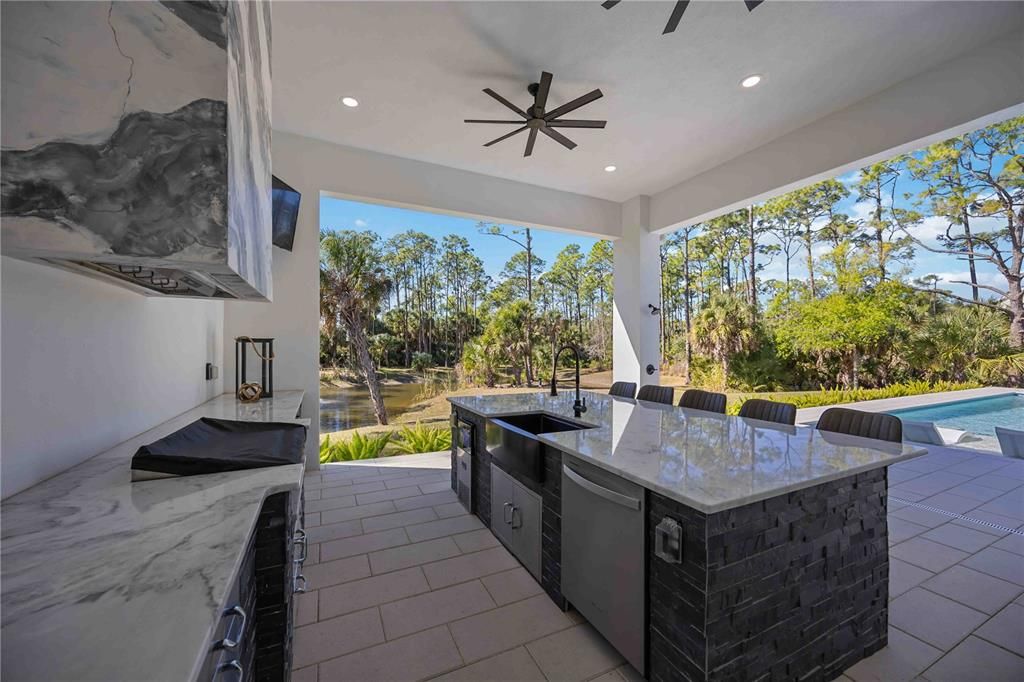 For Sale: $2,220,000 (4 beds, 3 baths, 4075 Square Feet)