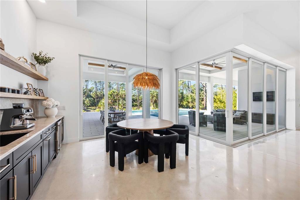 For Sale: $2,220,000 (4 beds, 3 baths, 4075 Square Feet)