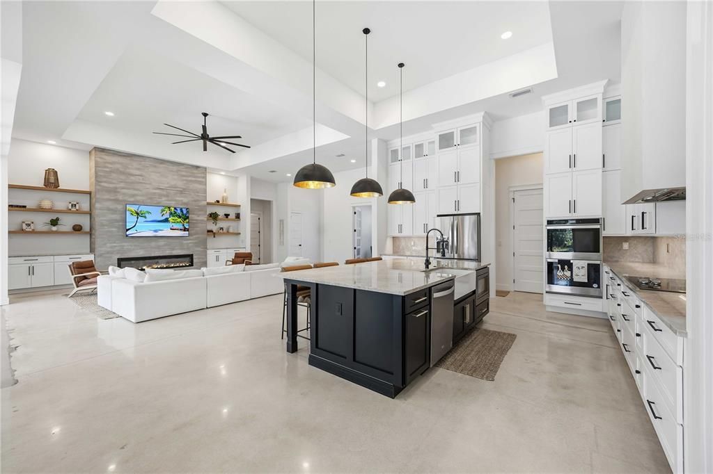 For Sale: $2,220,000 (4 beds, 3 baths, 4075 Square Feet)