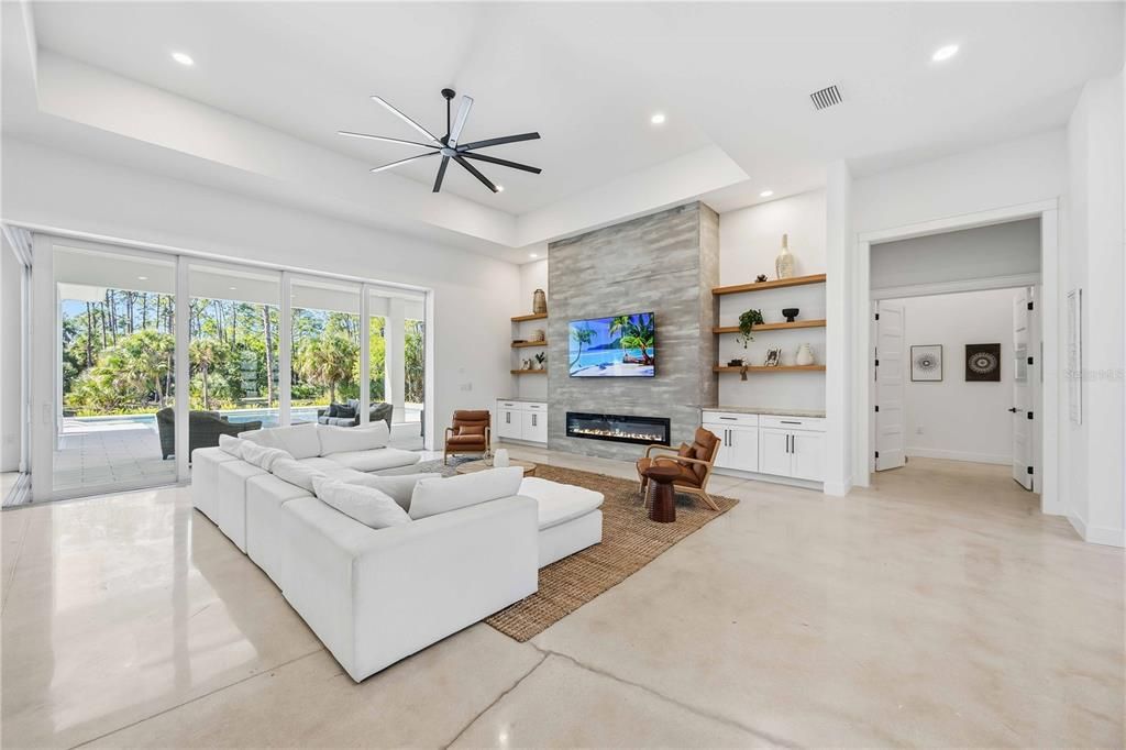 For Sale: $2,220,000 (4 beds, 3 baths, 4075 Square Feet)