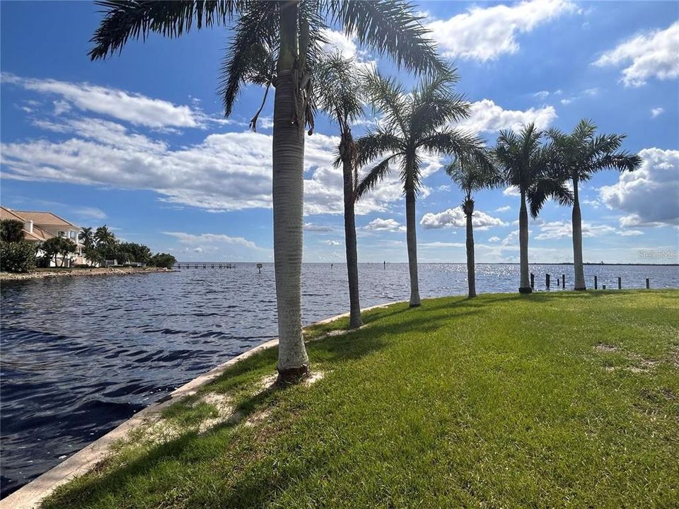 For Sale: $2,220,000 (4 beds, 3 baths, 4075 Square Feet)