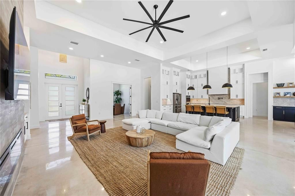 For Sale: $2,220,000 (4 beds, 3 baths, 4075 Square Feet)