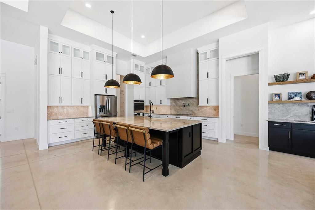 For Sale: $2,220,000 (4 beds, 3 baths, 4075 Square Feet)