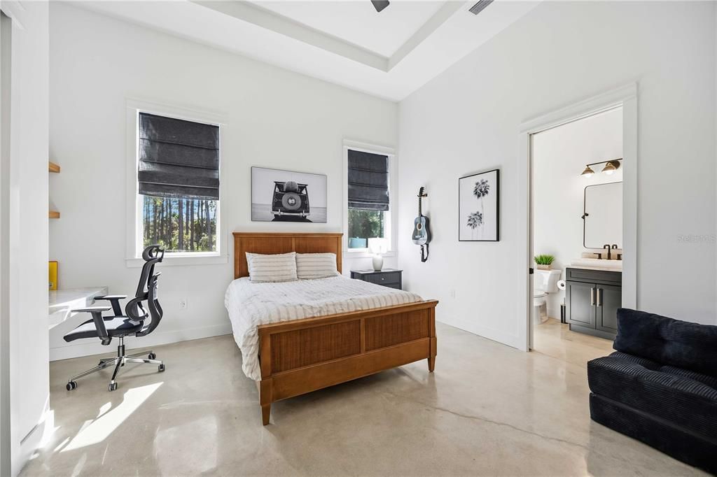 For Sale: $2,220,000 (4 beds, 3 baths, 4075 Square Feet)