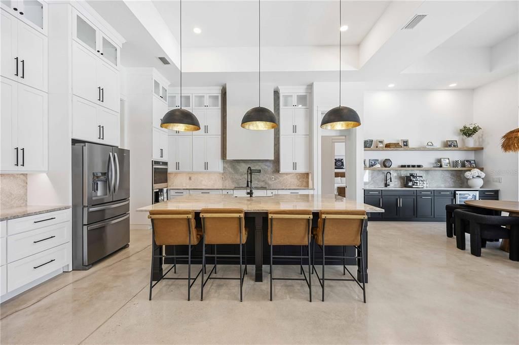 For Sale: $2,220,000 (4 beds, 3 baths, 4075 Square Feet)