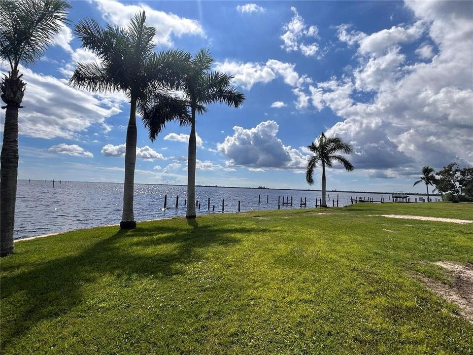 For Sale: $2,220,000 (4 beds, 3 baths, 4075 Square Feet)