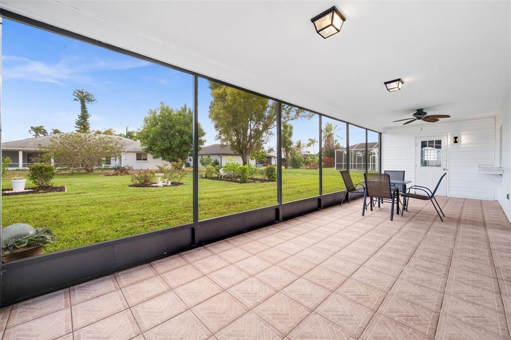 En Venta: $365,000 (3 camas, 2 baños, 1908 Pies cuadrados)