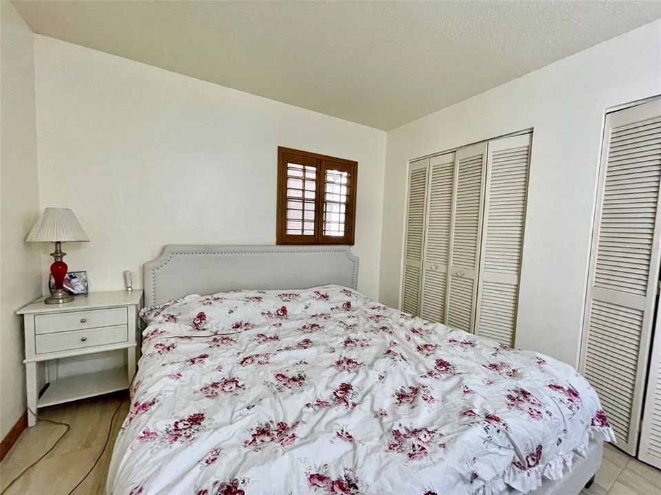 В аренду: $1,800 (2 спален, 2 ванн, 1030 Квадратных фут)