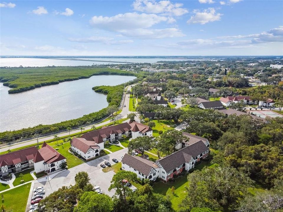 В аренду: $1,800 (2 спален, 2 ванн, 1030 Квадратных фут)