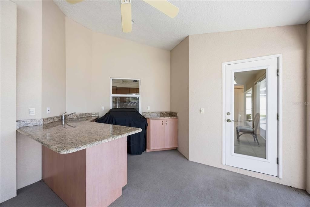 Active With Contract: $425,000 (3 beds, 2 baths, 2083 Square Feet)
