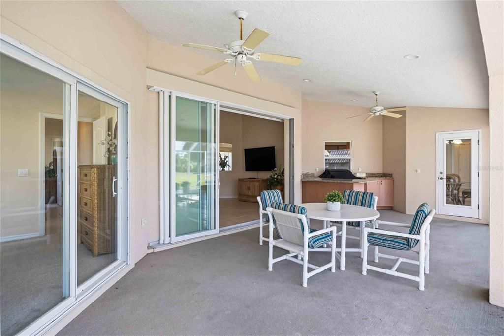 Active With Contract: $425,000 (3 beds, 2 baths, 2083 Square Feet)