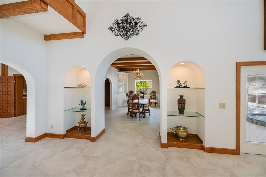 For Sale: $1,490,000 (3 beds, 3 baths, 5033 Square Feet)