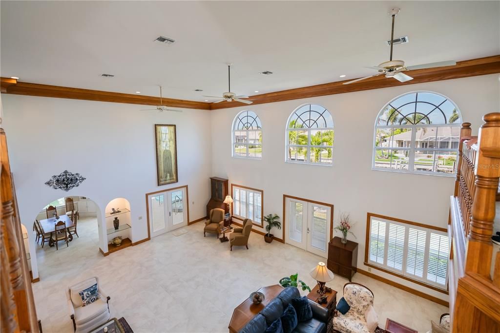 For Sale: $1,490,000 (3 beds, 3 baths, 5033 Square Feet)