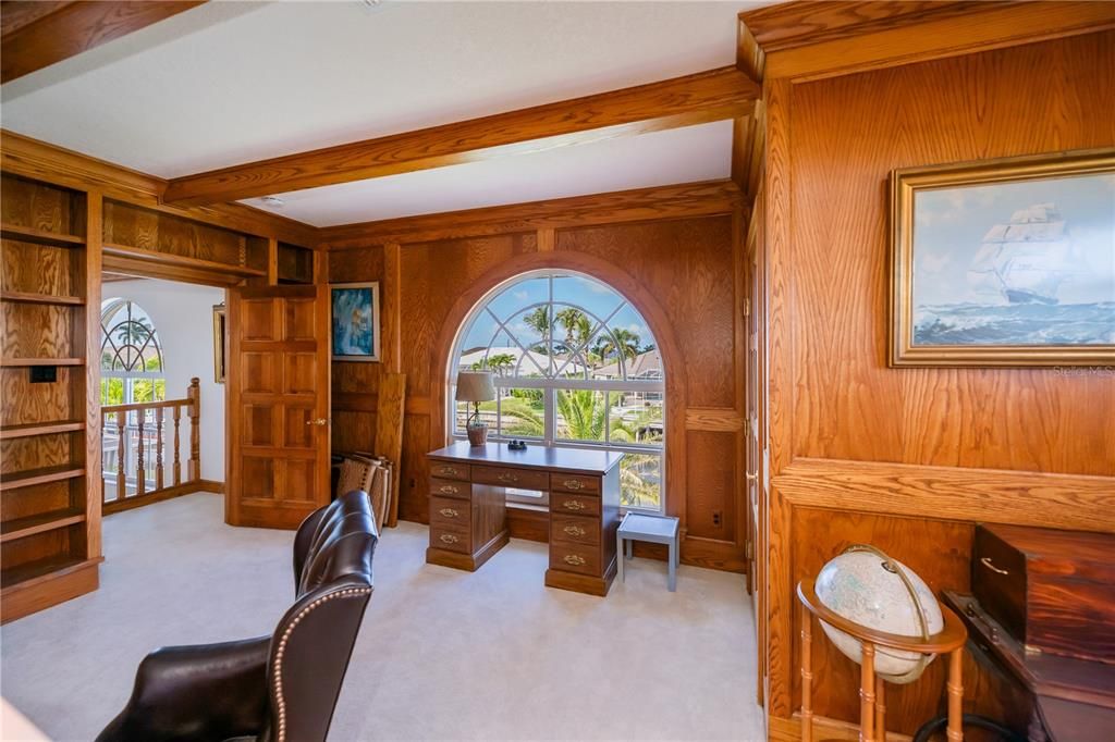 For Sale: $1,490,000 (3 beds, 3 baths, 5033 Square Feet)