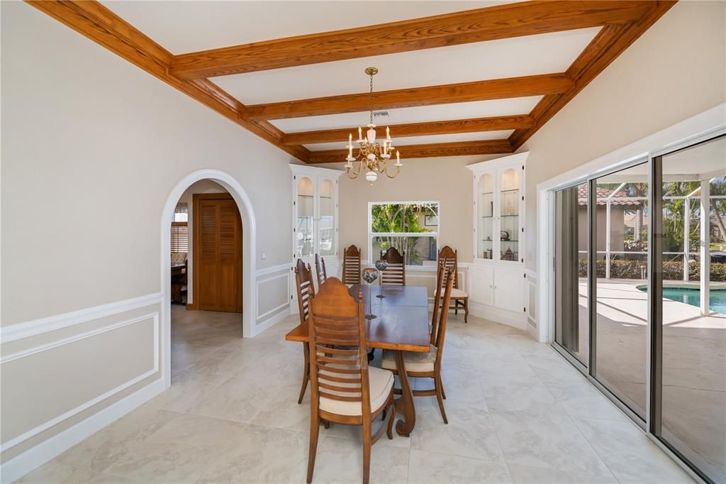 For Sale: $1,490,000 (3 beds, 3 baths, 5033 Square Feet)