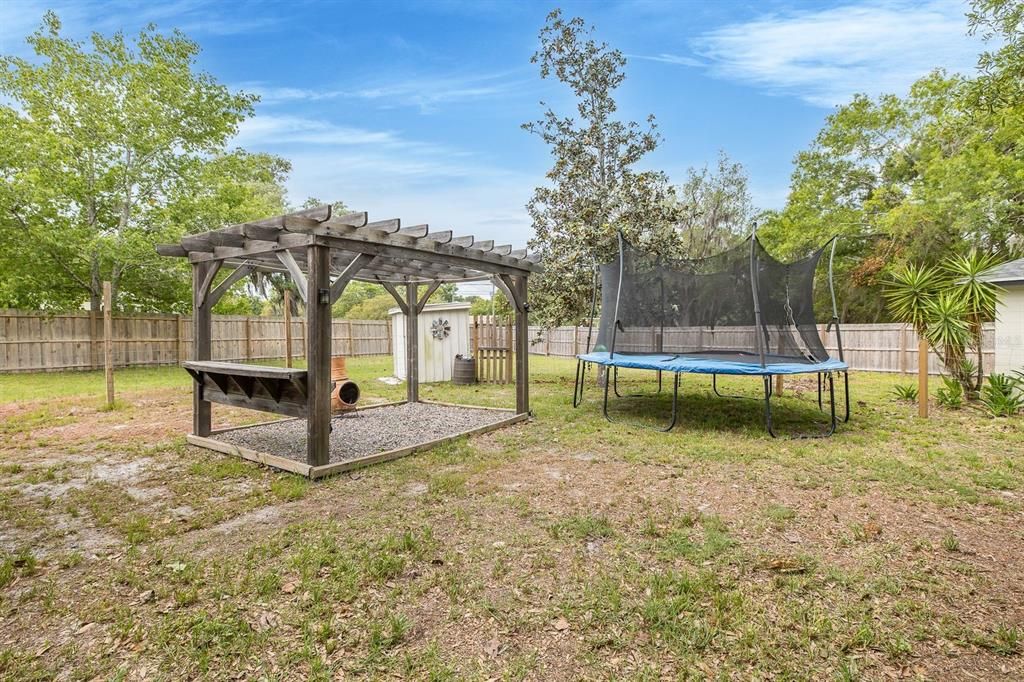 Activo con contrato: $395,000 (2 camas, 2 baños, 1520 Pies cuadrados)