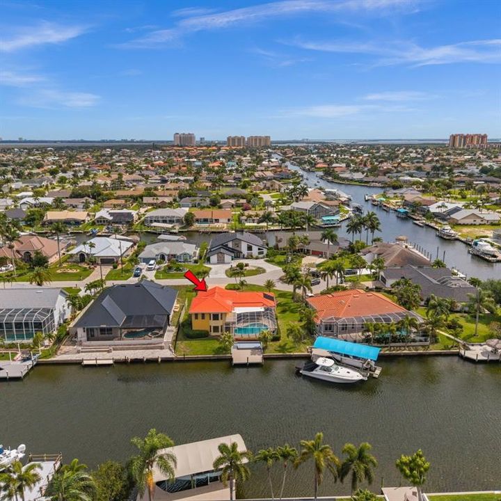 En Venta: $969,000 (3 camas, 3 baños, 2856 Pies cuadrados)