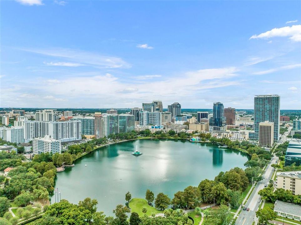 For Sale: $249,900 (1 beds, 1 baths, 771 Square Feet)