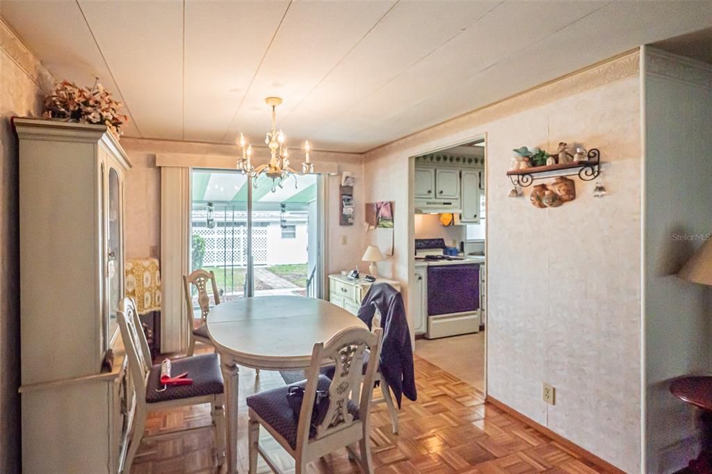 En Venta: $89,900 (2 camas, 2 baños, 912 Pies cuadrados)