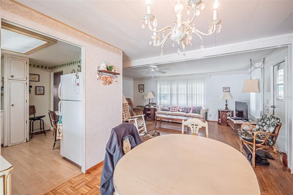 En Venta: $89,900 (2 camas, 2 baños, 912 Pies cuadrados)