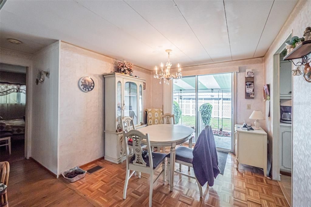 En Venta: $89,900 (2 camas, 2 baños, 912 Pies cuadrados)