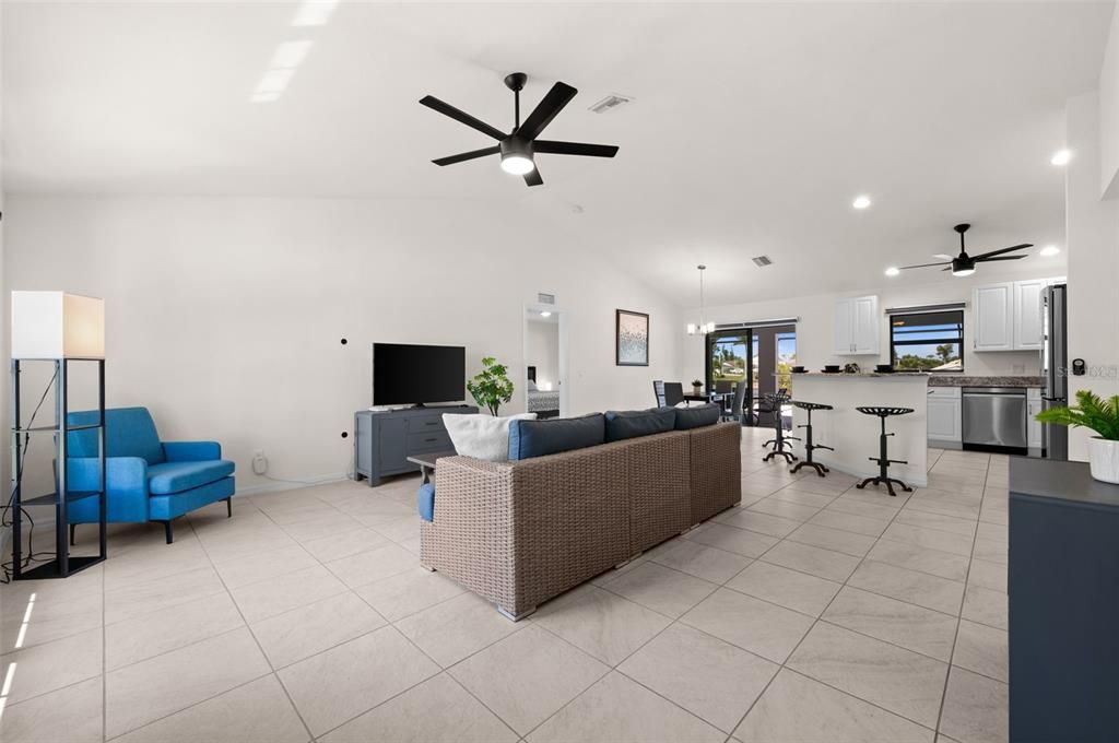 Active With Contract: $525,000 (4 beds, 2 baths, 1718 Square Feet)