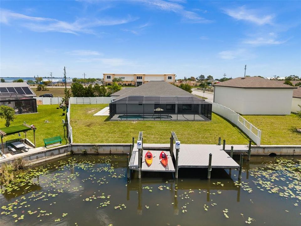 Active With Contract: $525,000 (4 beds, 2 baths, 1718 Square Feet)