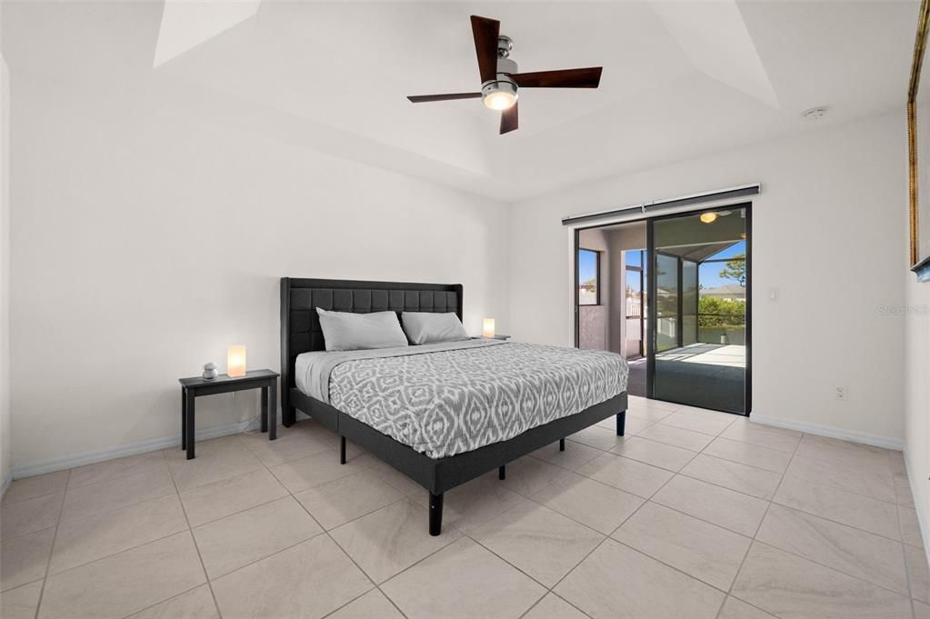 Active With Contract: $525,000 (4 beds, 2 baths, 1718 Square Feet)