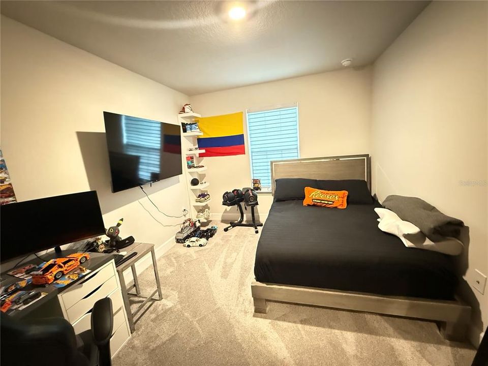 For Rent: $2,600 (4 beds, 2 baths, 2181 Square Feet)
